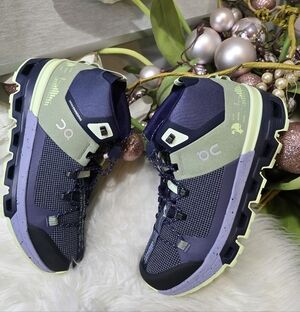 On  Cloudtrax Reseda Lavender Women's Shoes Hiking Trekking Waterproof Size6.5